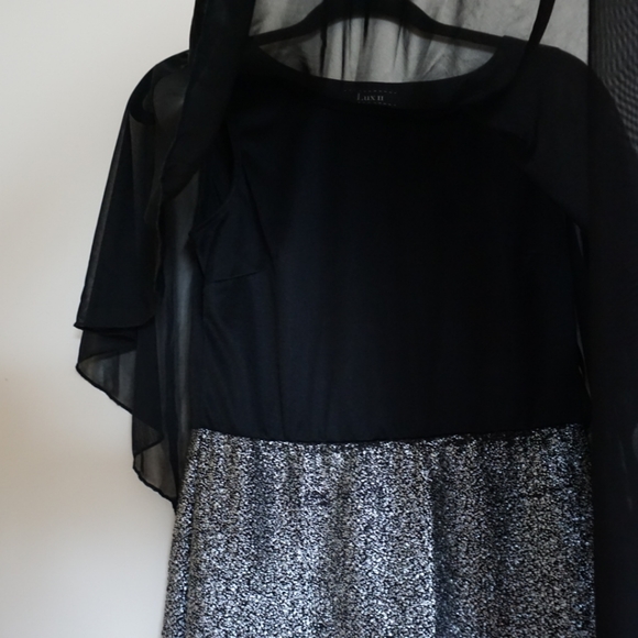 Evening dress - Picture 6 of 7